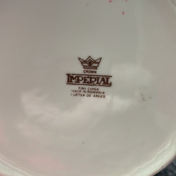 Fine China Teapot from Romania - Picture 5 of 6